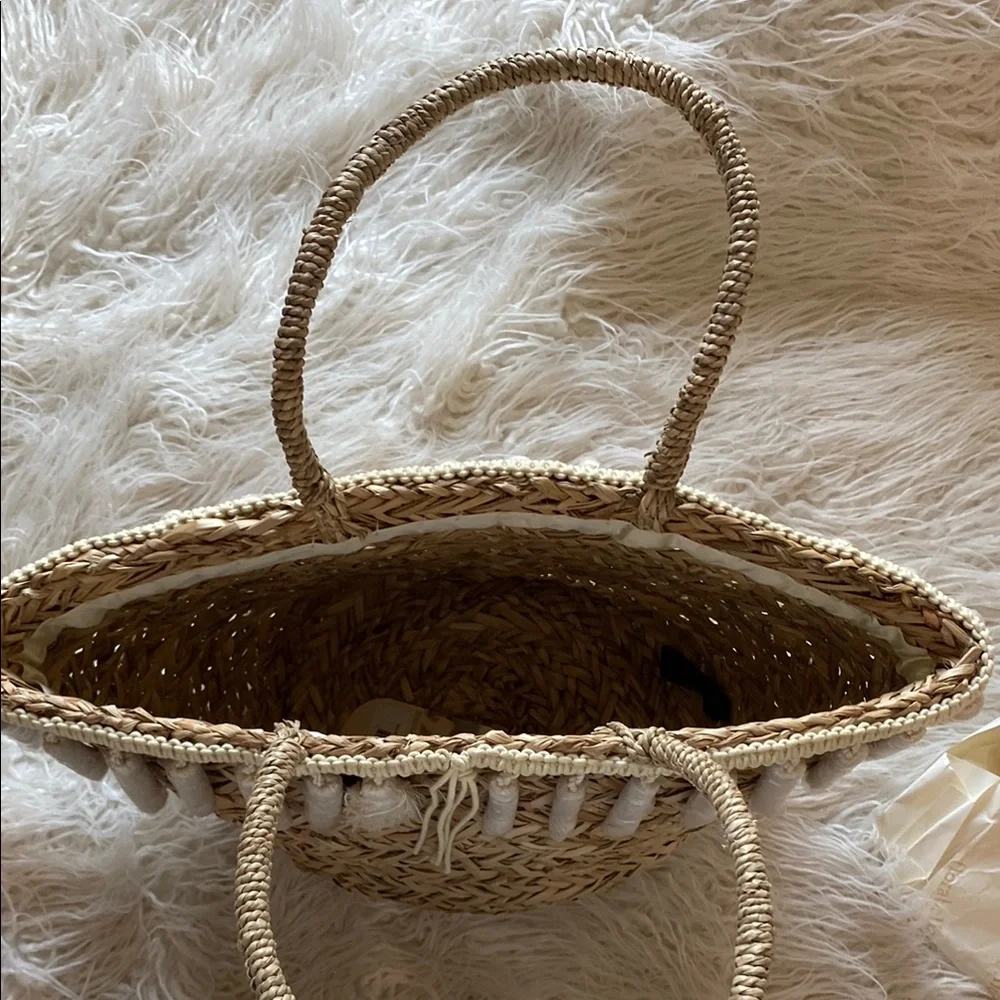 NWT Florabella Wilmington Tote, Natural & Ivory